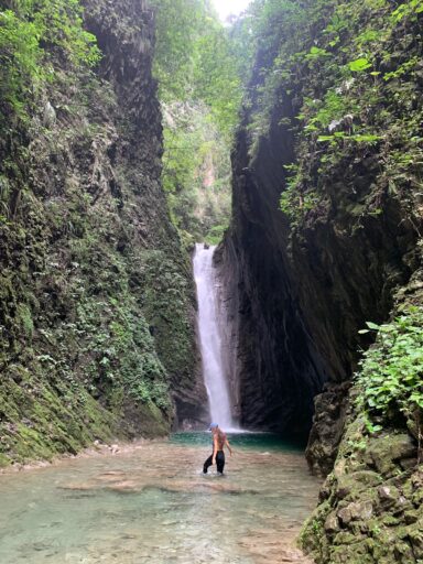 montanismo-cascada-charco montanismo-cascada-charco